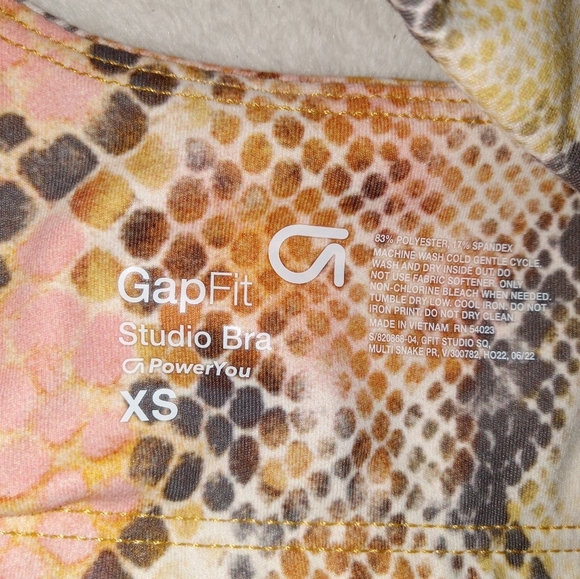 5 for $10 Gap Fit Multi-Color Snake Skin Studio Sports Bra size XS - Picture 5 of 6